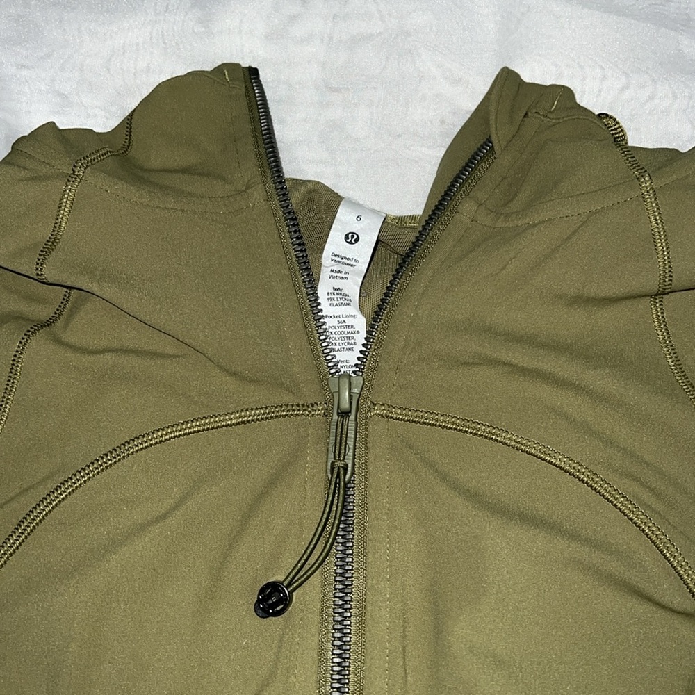 Lululemon Align Jacket - Picture 5 of 5